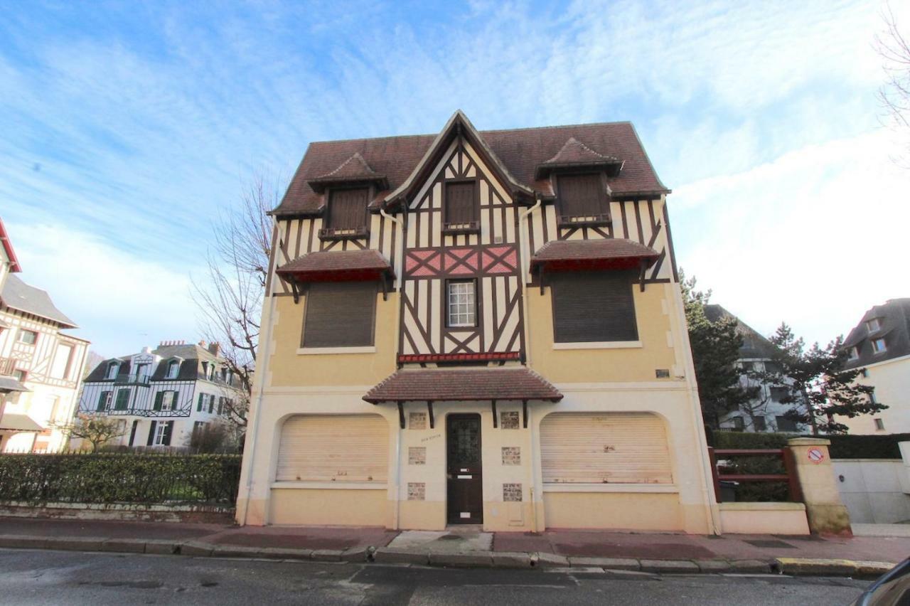 Apartmán Le Royal Deauville Exteriér fotografie